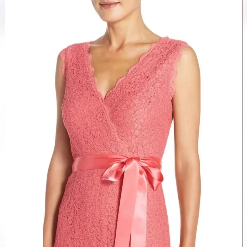 NWOT ADRIANNA PAPELL LACE FAUX WRAP CORAL SHEATH DRESS Size 4 - Picture 2 of 11